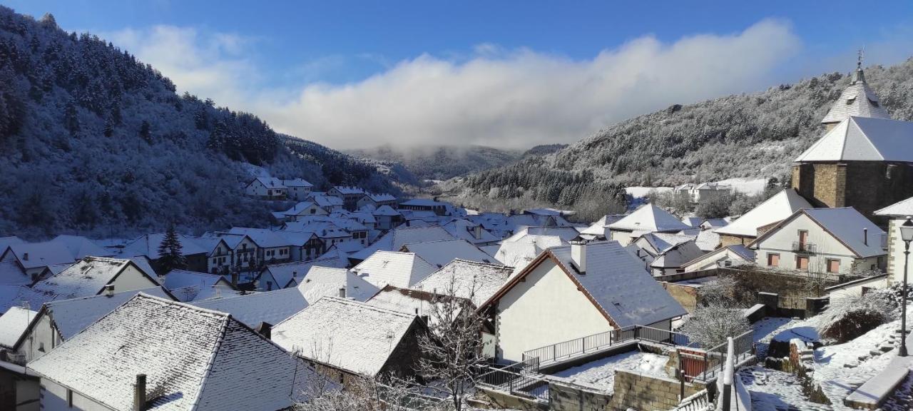 Altxabi Apartamento Rural Ochagavía エクステリア 写真